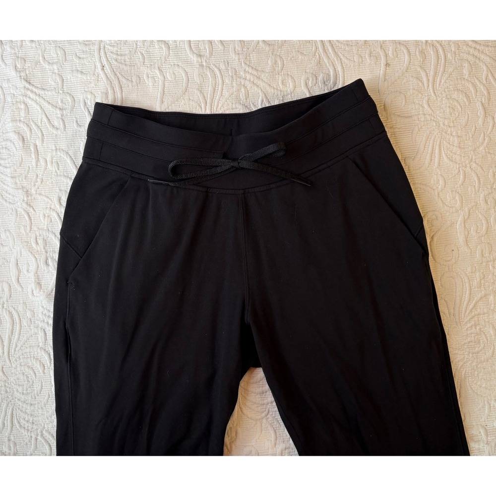 Lululemon Align Jogger Pants Black Cropped Yoga Athleisure Women Size 6 - Picture 2 of 10